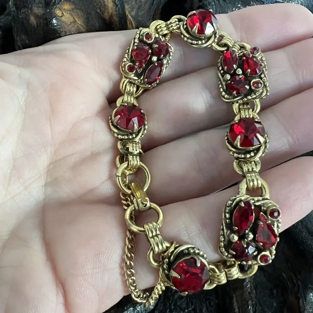 Vintage Kramer Signed Bracelet 7.5 Gold Plated Red Crystal Stones Love Valentine